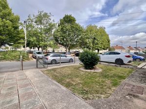 Photo 2- click for photo gallery